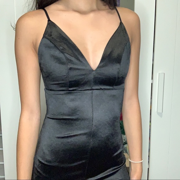 Long Black Stretchy Satin Dress/Gown with Slit - Picture 2 of 15